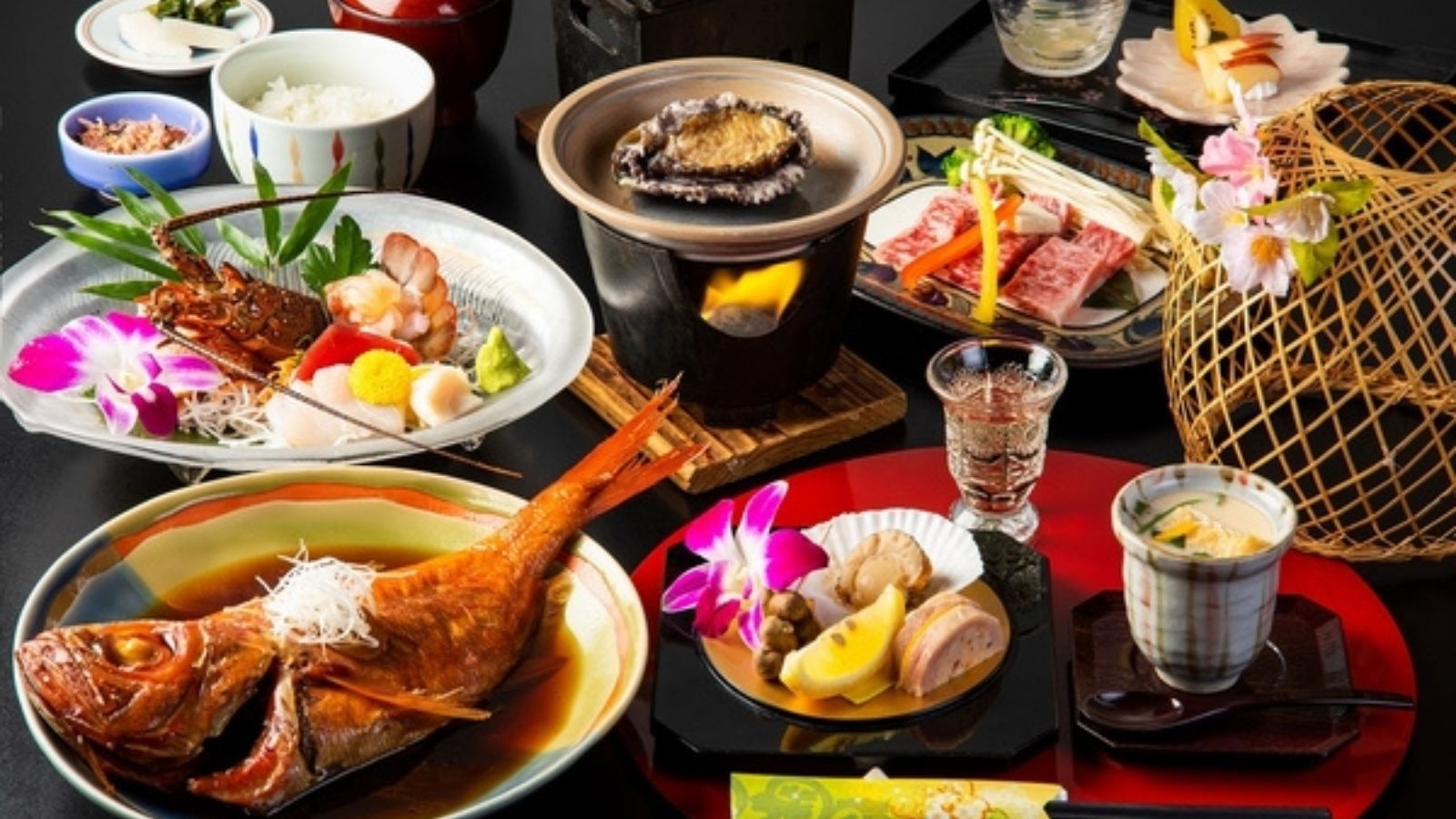 【早割60】1泊2食◆豪華4大グルメ！人気no.1！伊勢海老×鮑×金目鯛×国産和牛「特別会席」