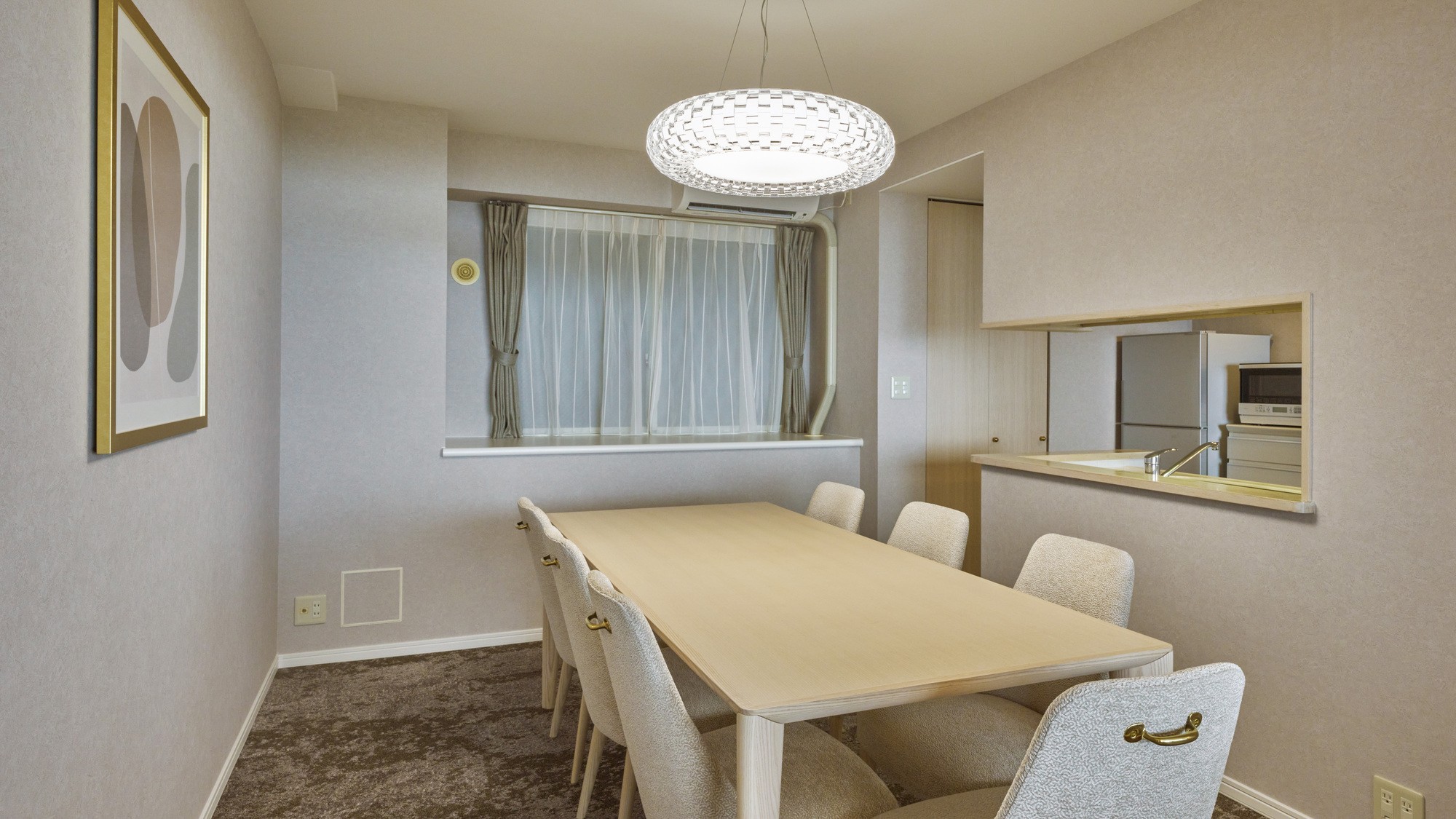 プレミアスイート　リビング