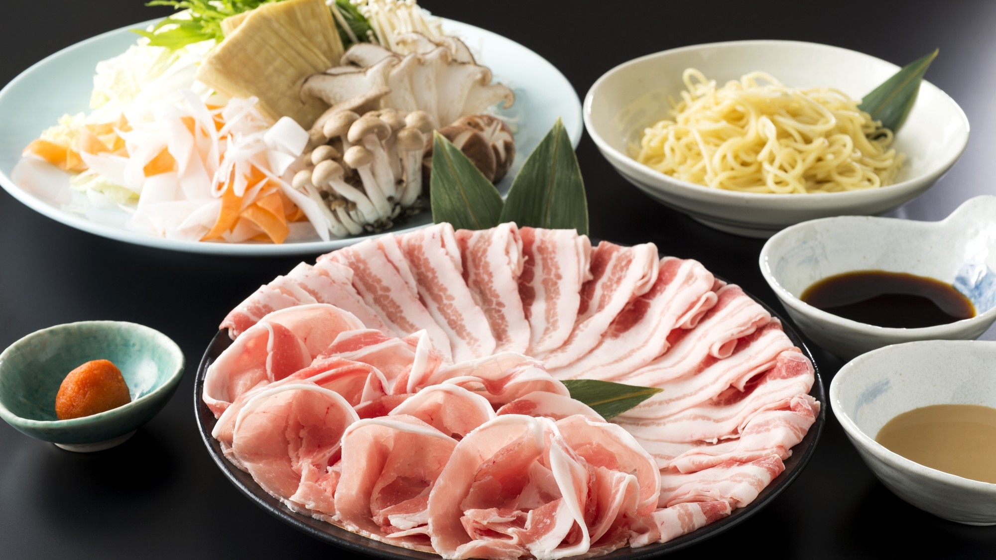 【日帰り温泉】お部屋でのんびり豚しゃぶ鍋付きプラン◆13時〜22時◆最大9時間ステイ