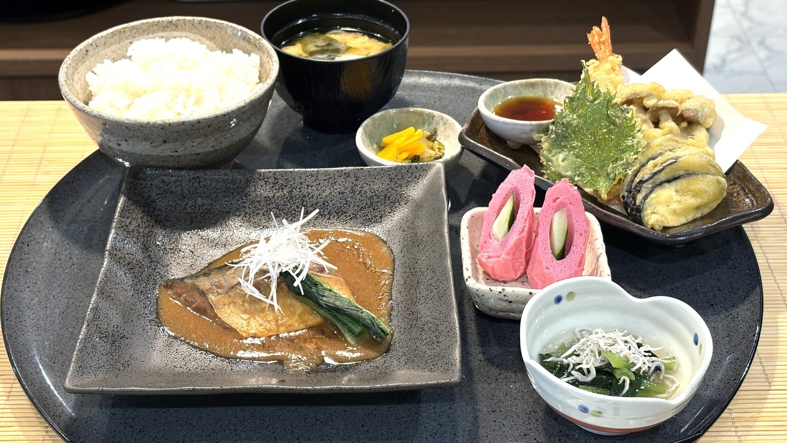 ☆平日限定☆ホテルでゆっくりお食事♪夕食付プラン☆