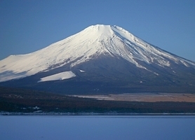 【富士山世界文化遺産登録記念】お庭から間近に見る大きな富士山に感動♪フランス料理フルコースプラン