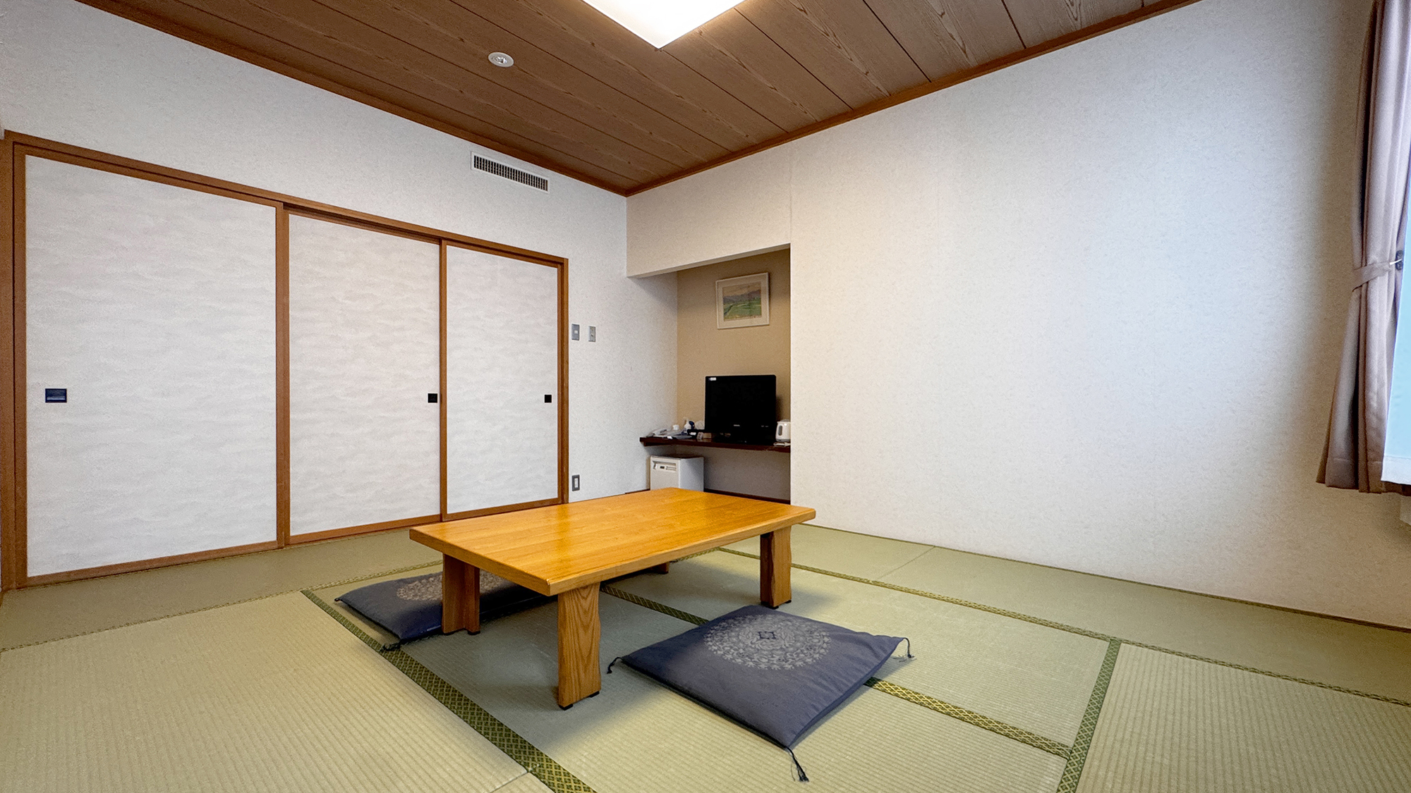 【客室】和室８畳