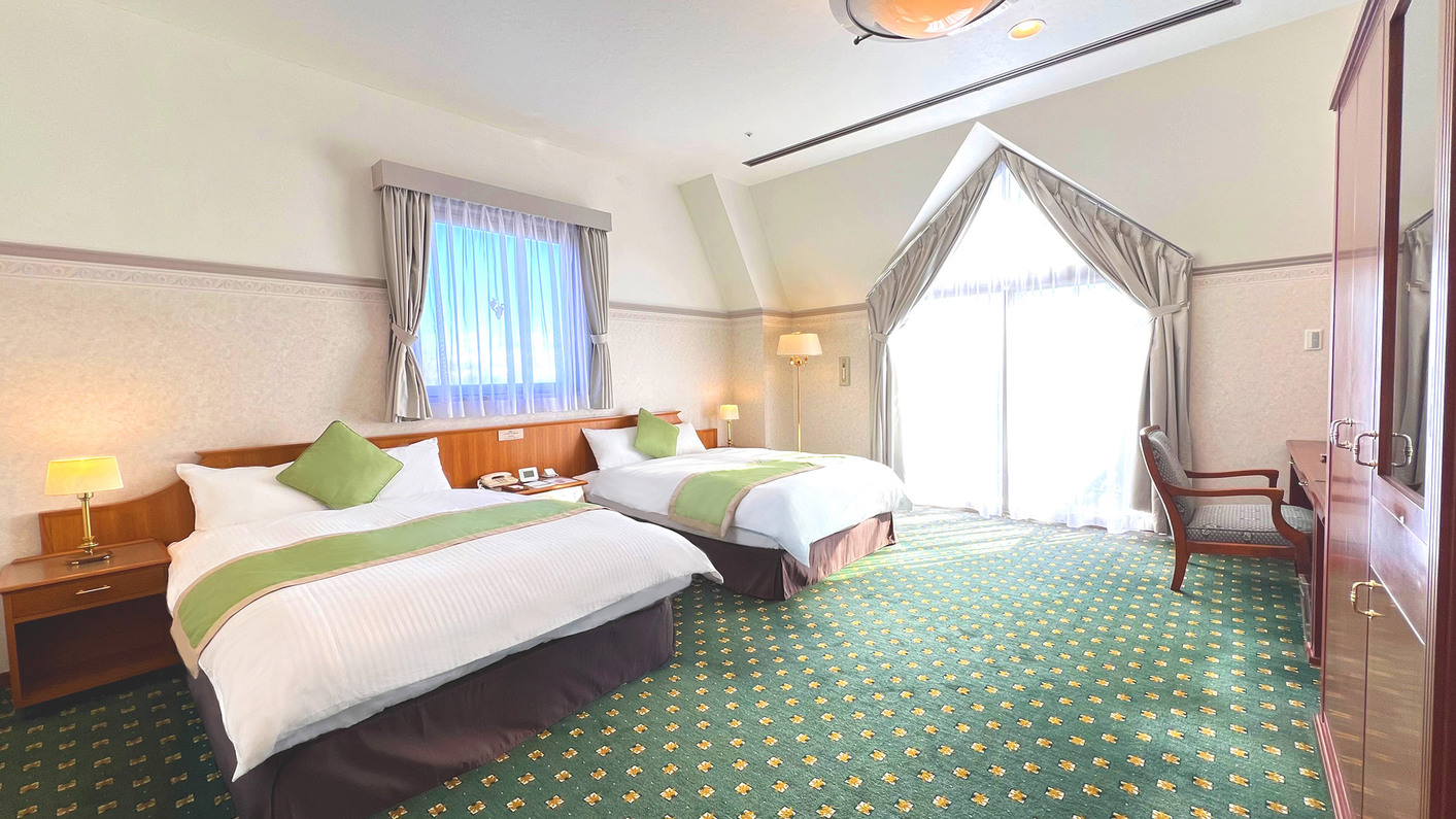 最上階5F【スイートルーム】リビング付 98平米（禁煙）