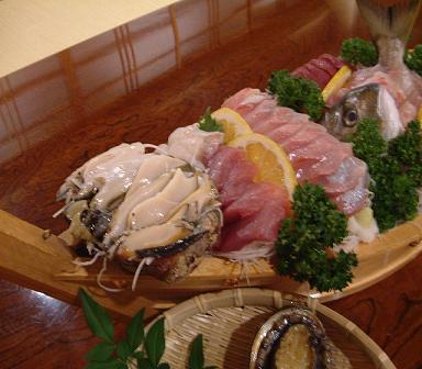 【部屋食】若旦那　　素もぐりとりたて！アワビプラン