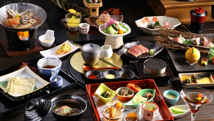 【30日前早期予約】天空の露天風呂と個室食事処で愉しむ料亭旅館の季節会席が自慢!／1泊2食付