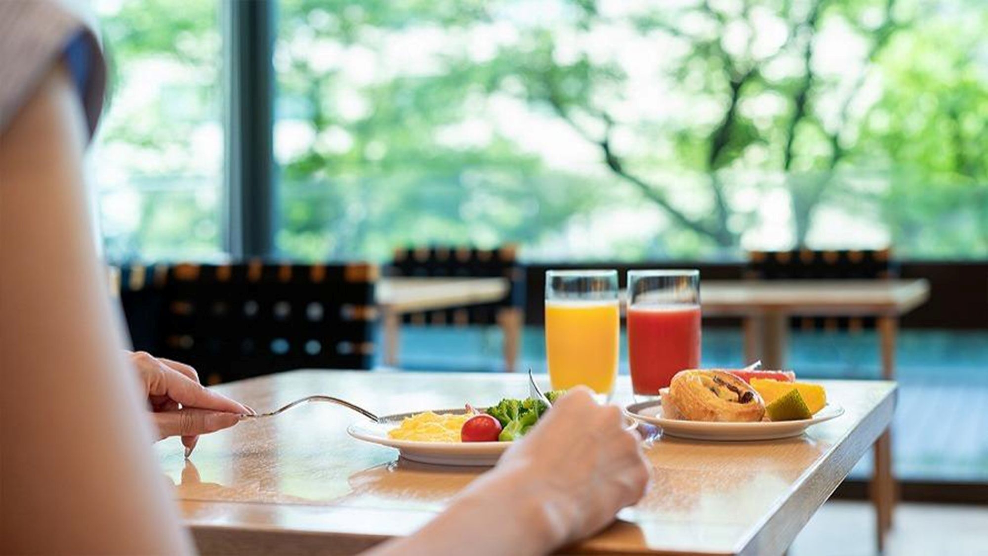 【30％OFF】【楽天スーパーSALE】和の静寂に包まれるホテル（朝食付き）