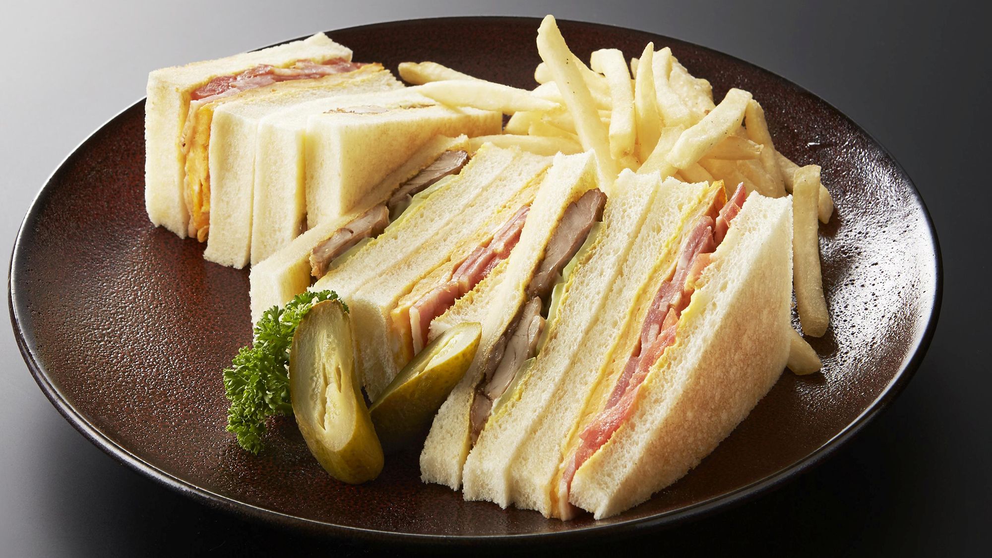 ラウンジ 光明（食事イメージ）