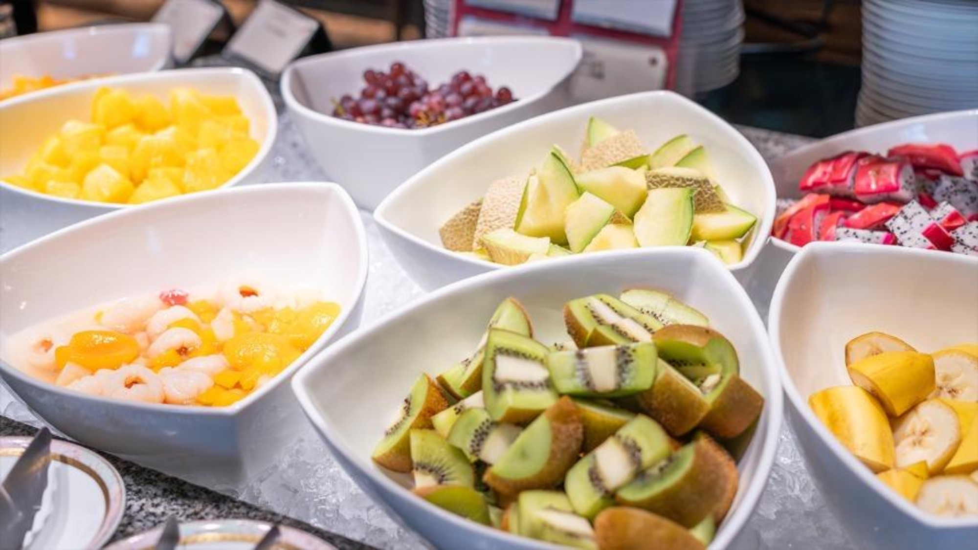 ブッフェ＆カフェ スロープサイドダイナーザクロ（食事イメージ）