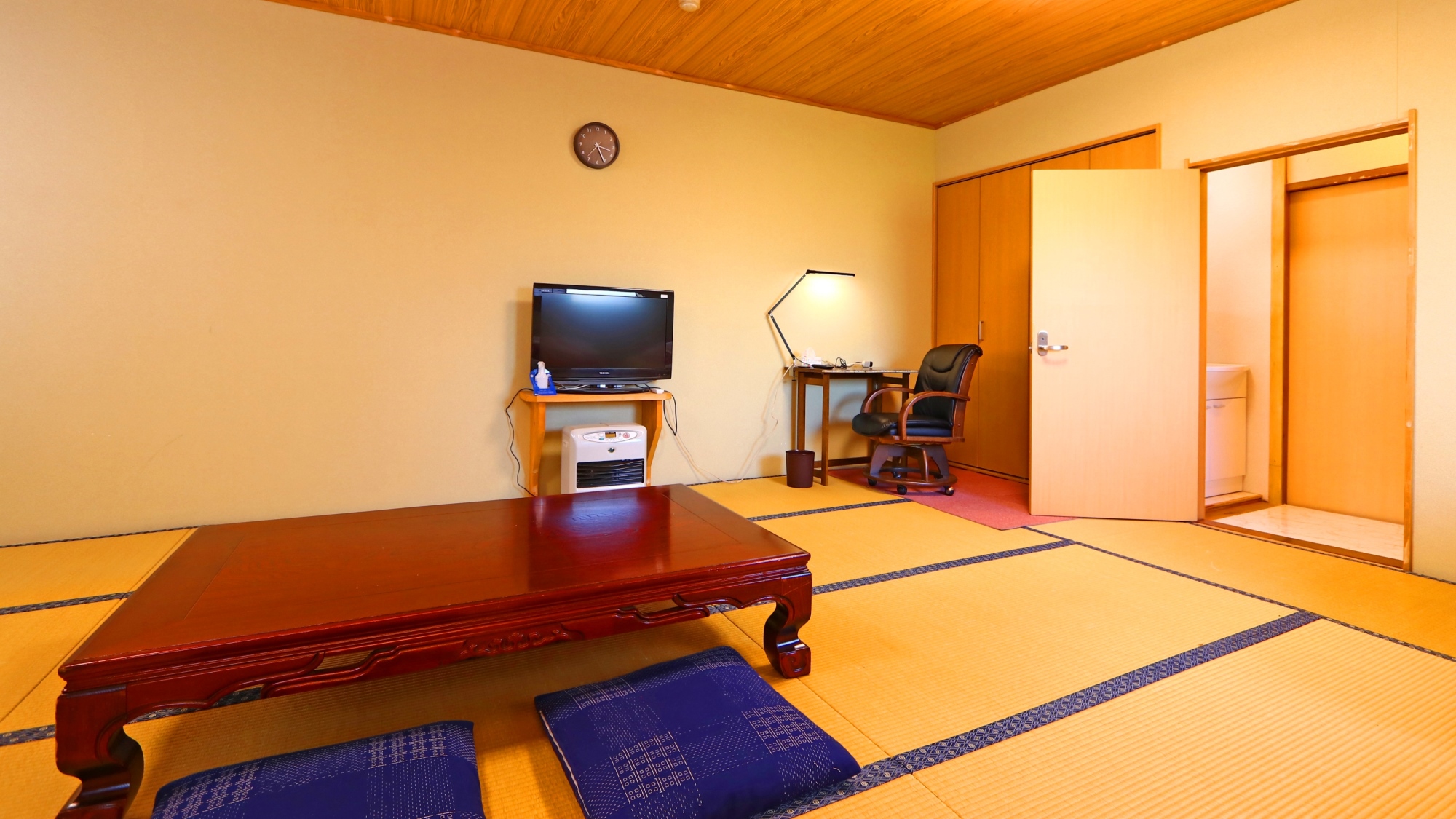 #【広々和室タイプ例③】お部屋は人数によって変わります