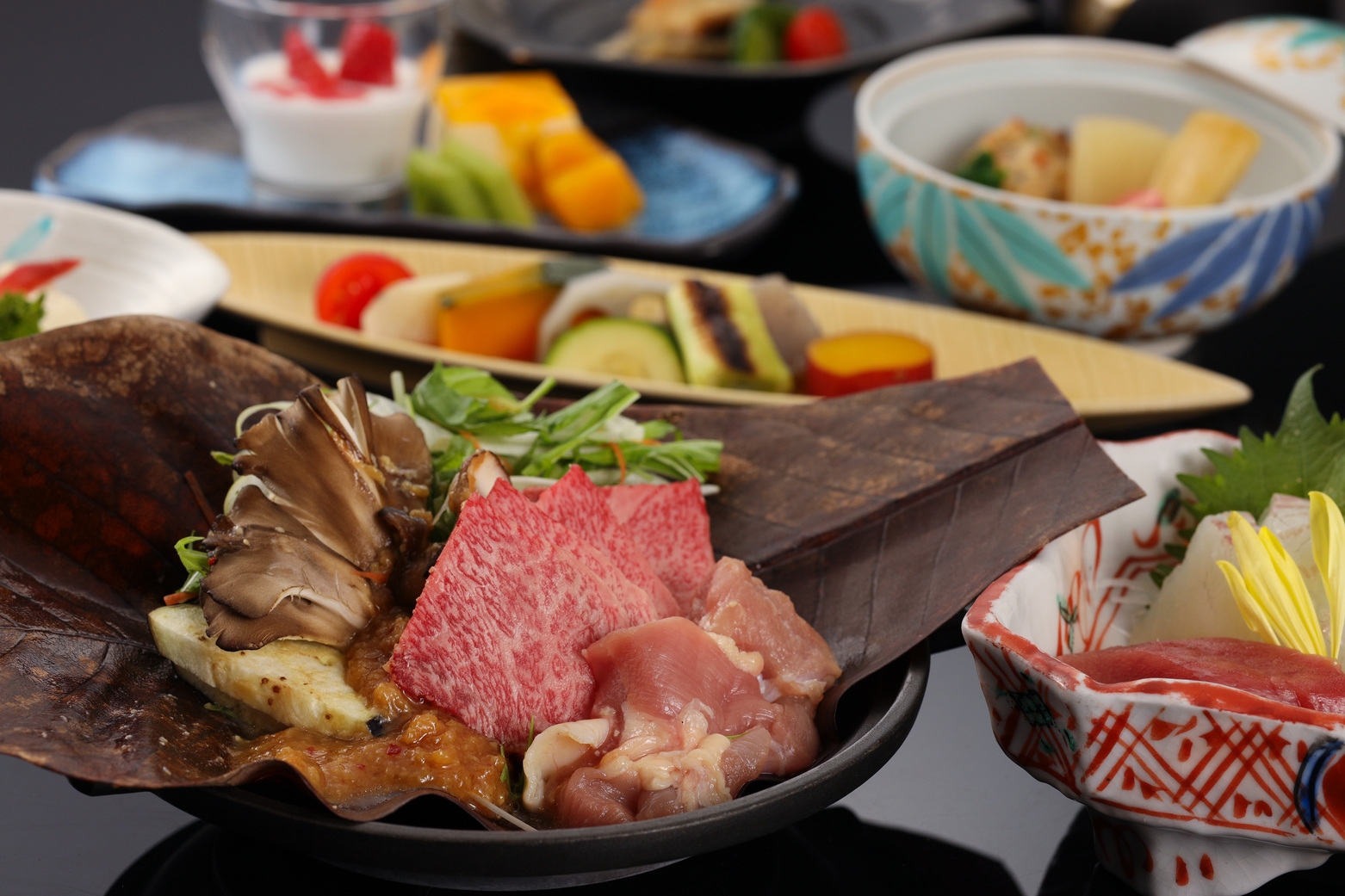 【飛騨牛朴葉焼き会席】コスパ◎飛騨牛×飛騨の郷土料理を堪能♪量少なめで気軽に楽しむ