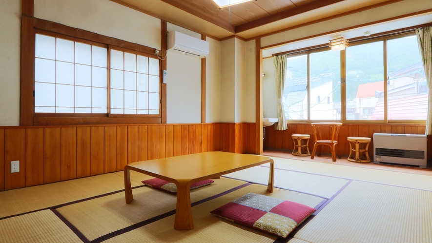 【Weekly&Monthly STAY】連泊でご滞在のお客様に、ゆったりとお使いいただけるお部屋で