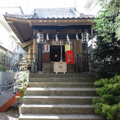 【周辺案内】飯倉熊野神社（徒歩約8分）