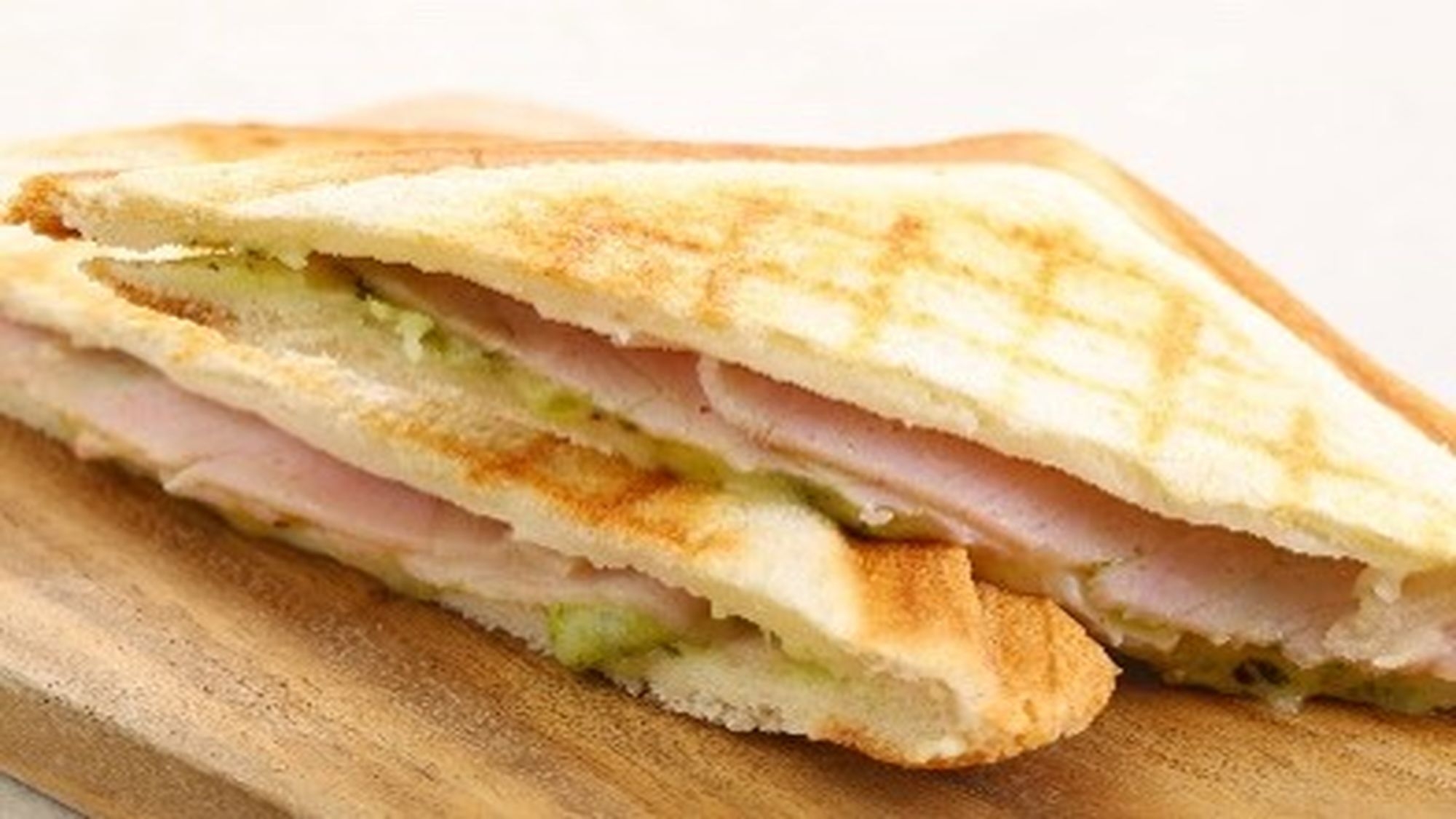 【8/31〜11/13宿泊対象】4種類から選べる朝食弁当付き/小学生添い寝無料（食事代別）