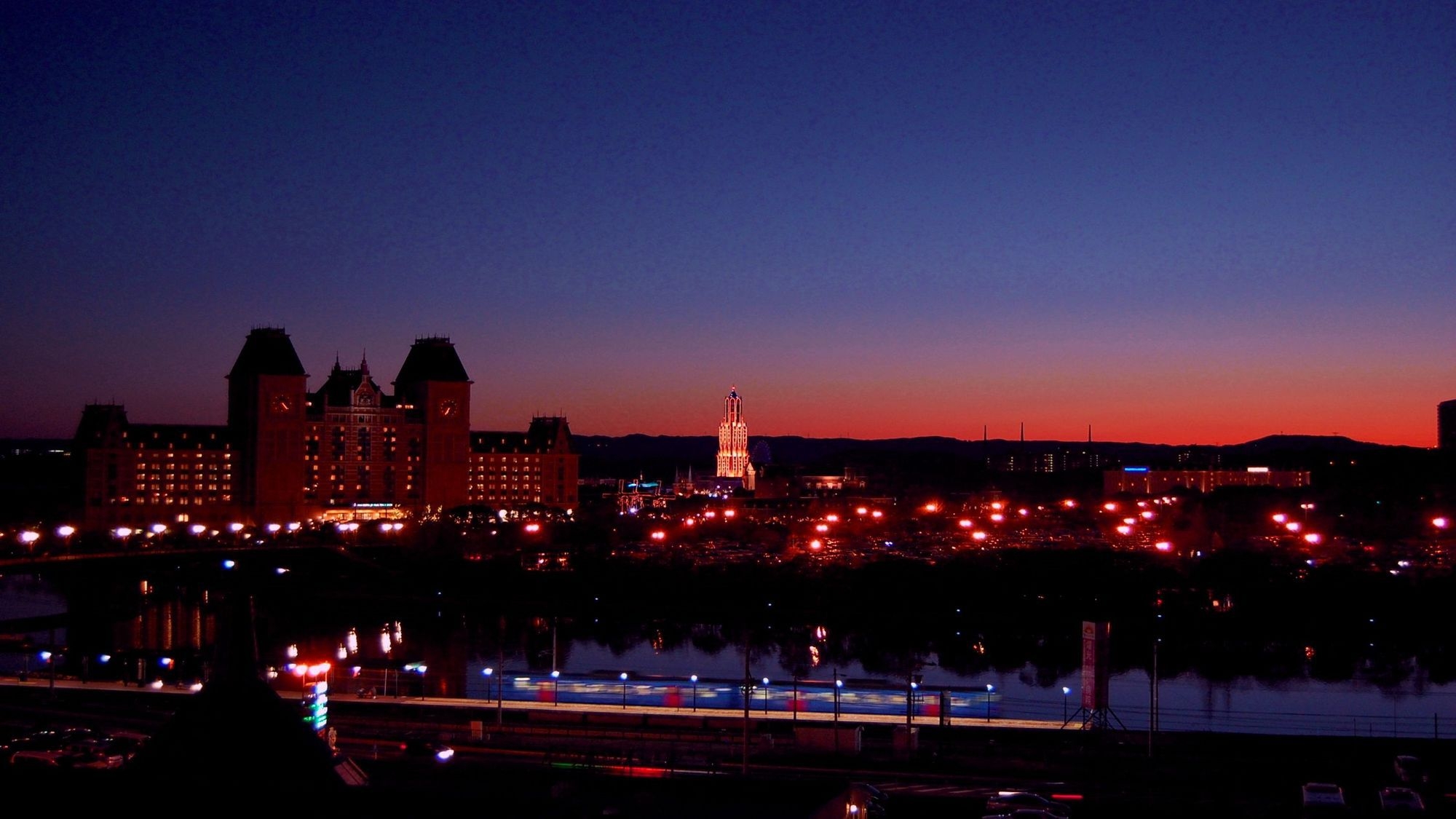 【朝食付き】ハウステンボス1Dayパスポート付き♪ハウステンボスまで徒歩10分／小学生添い寝無料
