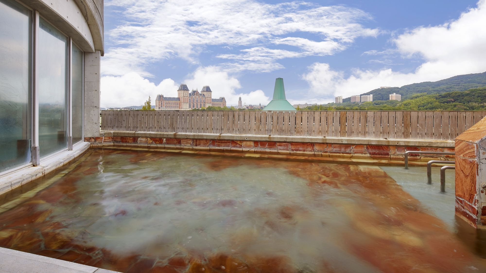 【2連泊以上限定！】客室清掃不要ECOプラン／朝食付＜小学生添い寝無料（朝食代別）＞