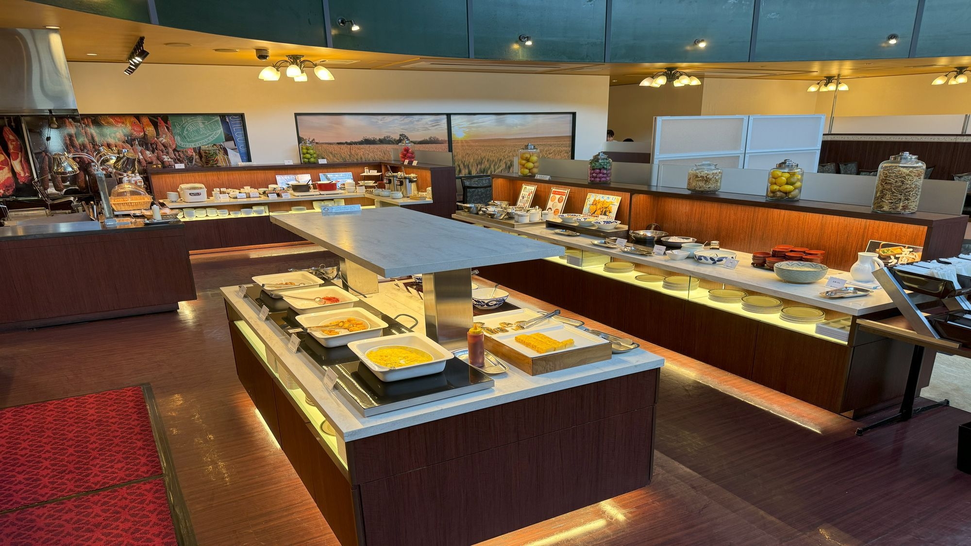 【金〜日限定/1泊2食付き】夕食は和洋中ディナービュッフェプラン＜小学生添い寝無料（食事代別）＞