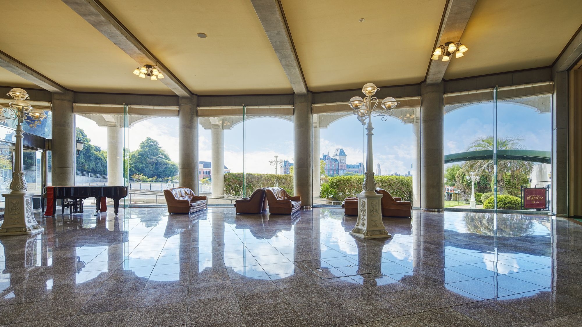 【お部屋タイプおまかせ】JRハウステンボス駅の目の前徒歩1分！アクセス抜群！天然温泉も完備／素泊まり