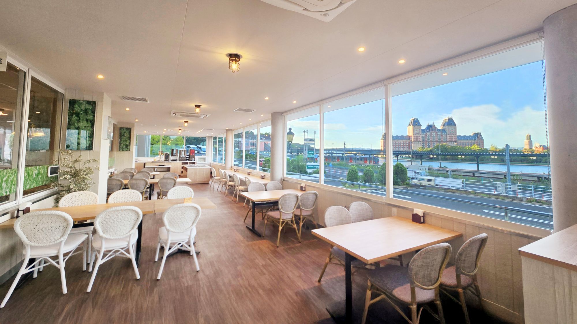 こもれびテラス