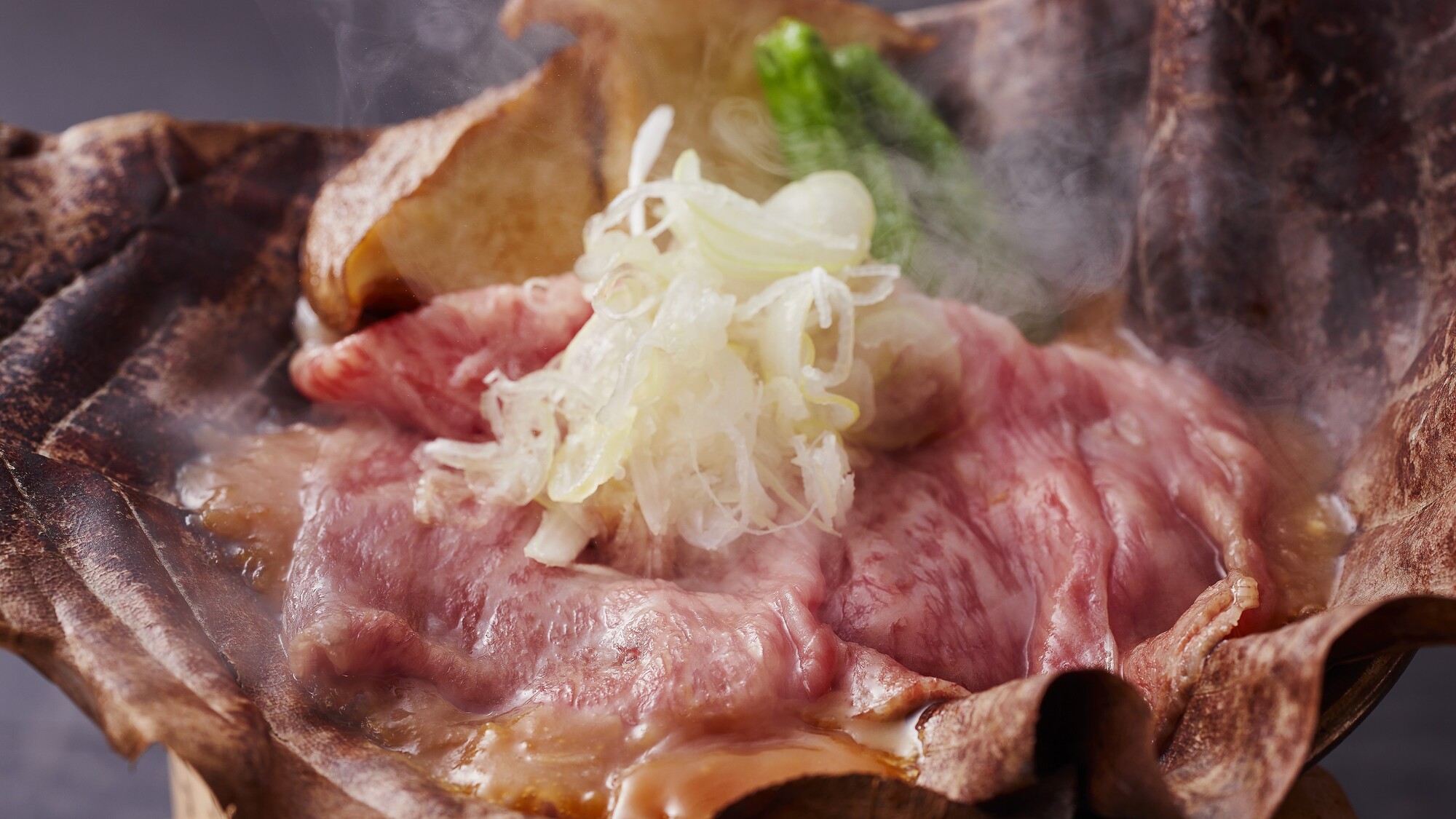 【オプション/ホテルオススメ追加料理】飛騨牛朴葉焼