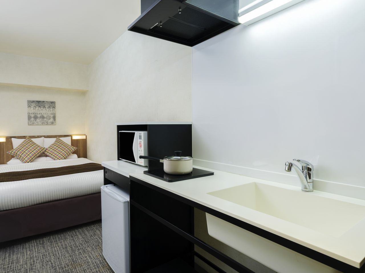 スーペリアダブル（キッチン付）