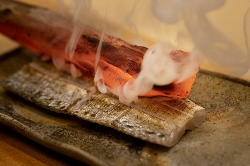 【1日1室】ミシュラン一つ星 日本料理「寅黒」夕食コースと日本酒飲み比べセット付＜選べる朝食付＞