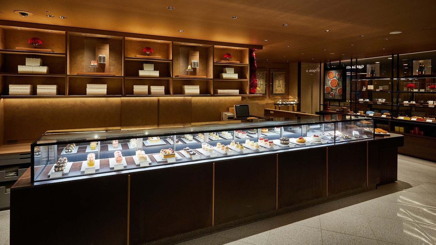 多彩なラインナップが愉しめるホテルショップ「ガルガンチュワ」のご利用券5，000円分付！（室料のみ）