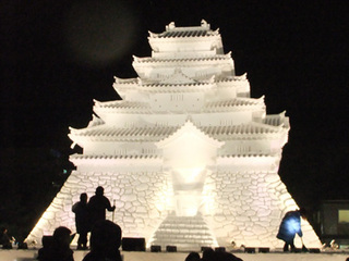 大雪像「会津　鶴ヶ城」at夜