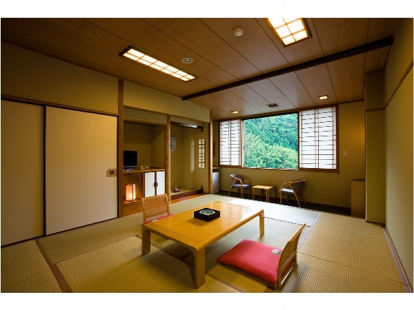 General Japanese-style room with B / T