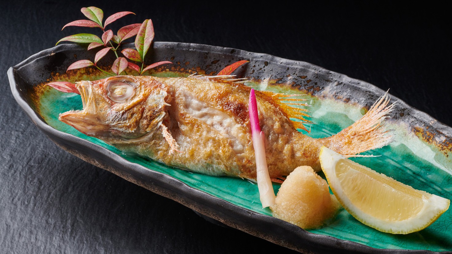 【期間限定】豪華特選会席！お1人様にゆで蟹一杯とのどぐろ塩焼き1尾・鮑焼き1個付！