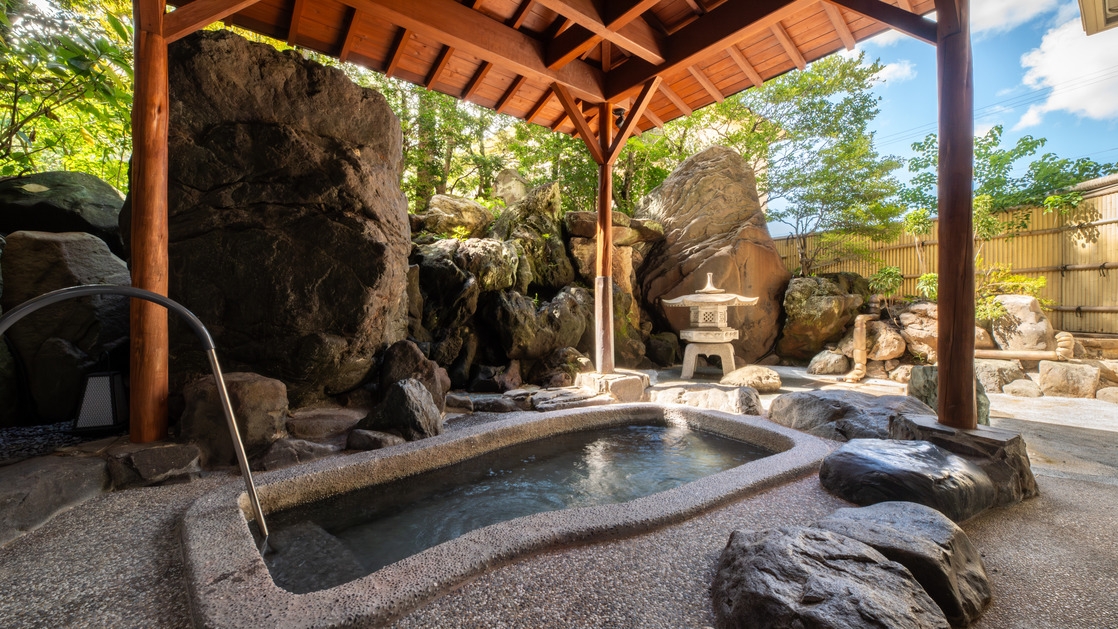 【食事処zeze確約】豪快に味わう特大タグ付き活蟹お一人様一杯を焼・刺・蒸を堪能する至福会席