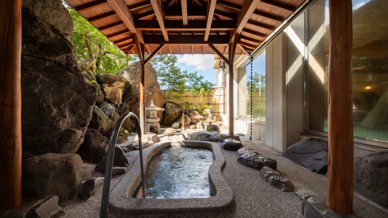 【旬の特選会席】鮑・のどぐろ・蟹を贅沢に堪能！板長厳選の海の幸満載プラン