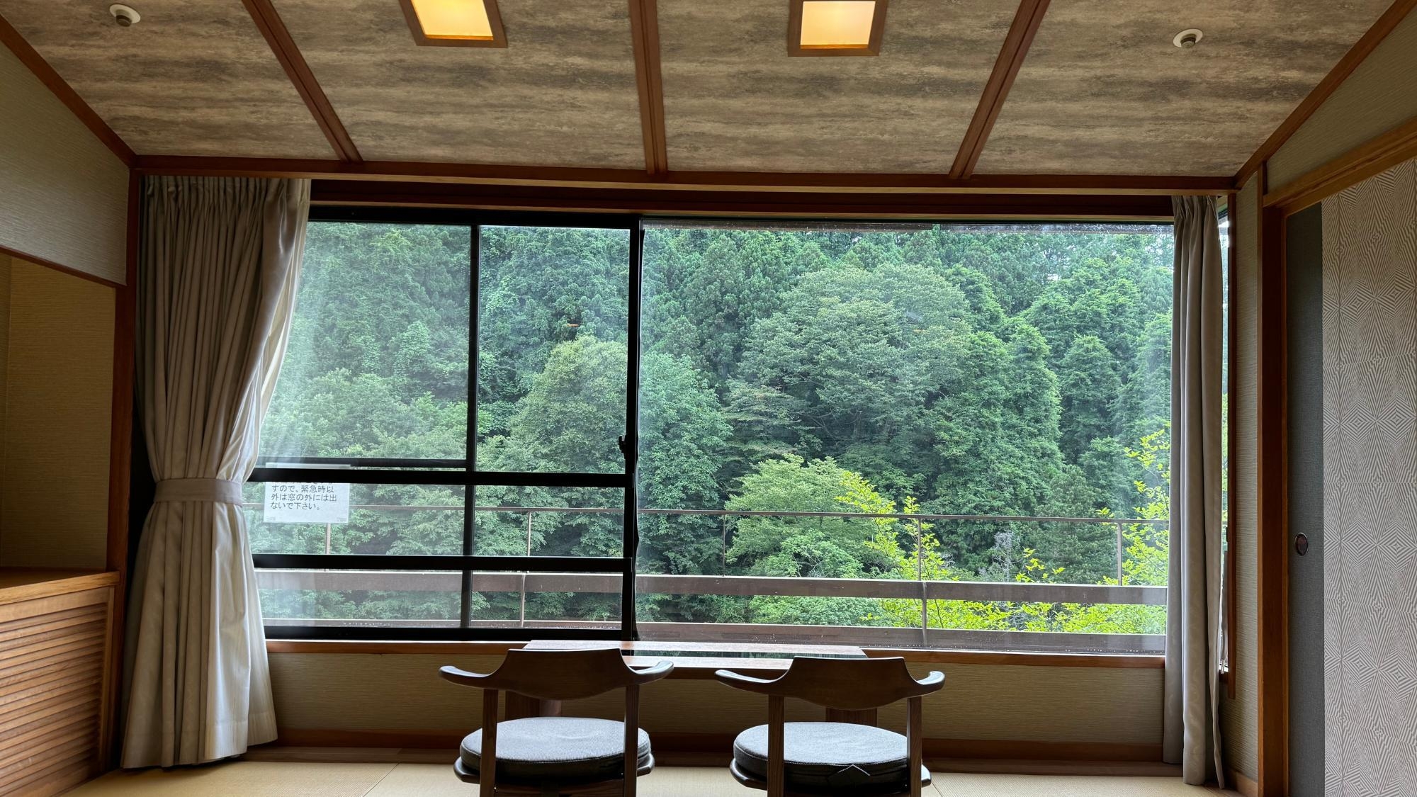 【1日1組・夏限定】お部屋で愉しむ注ぎたて生ビール〇スーパードライ樽生2L付〇庭園付和ベッド客室