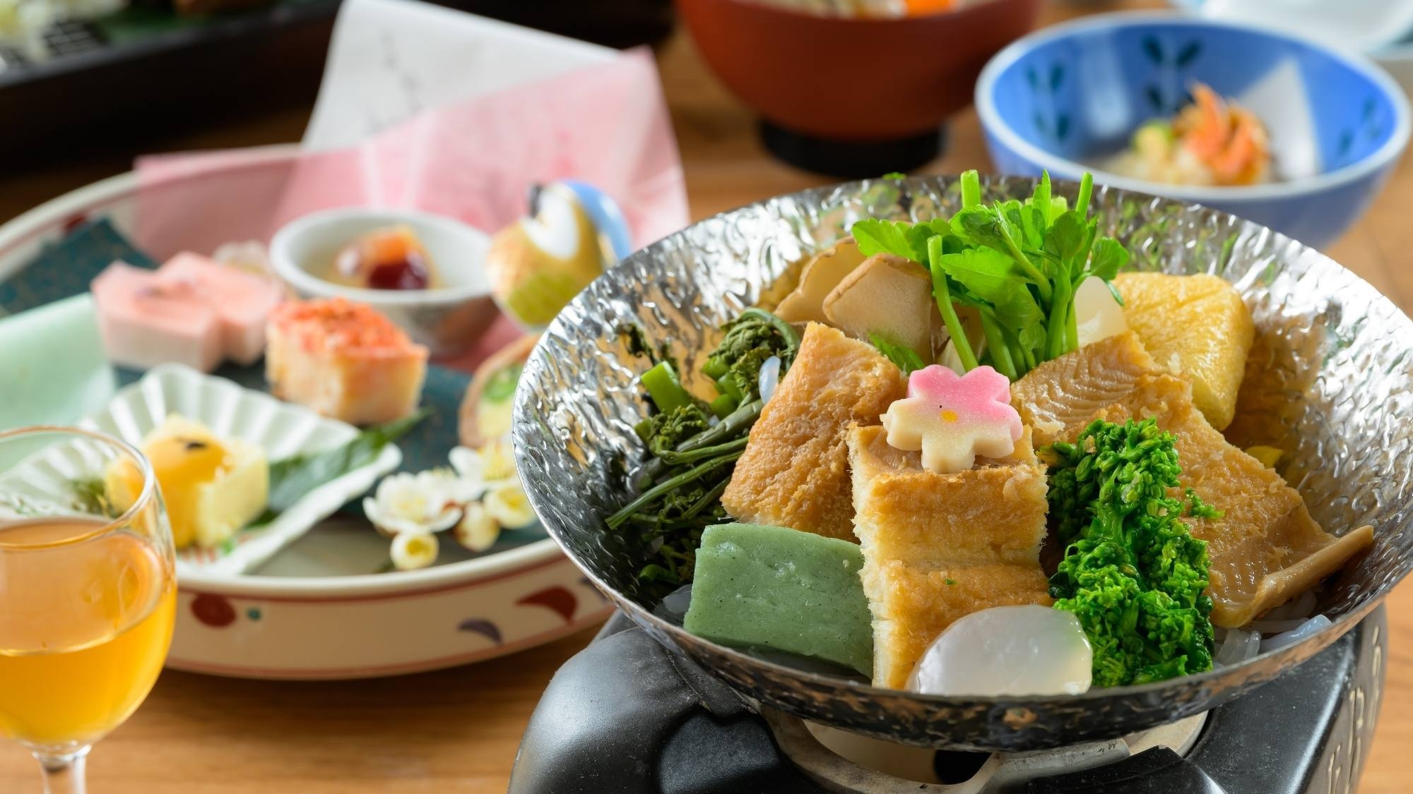 【千樹館スタンダードプラン】石段街まで徒歩0分〜黄金白銀の2湯と郷土の味覚を堪能