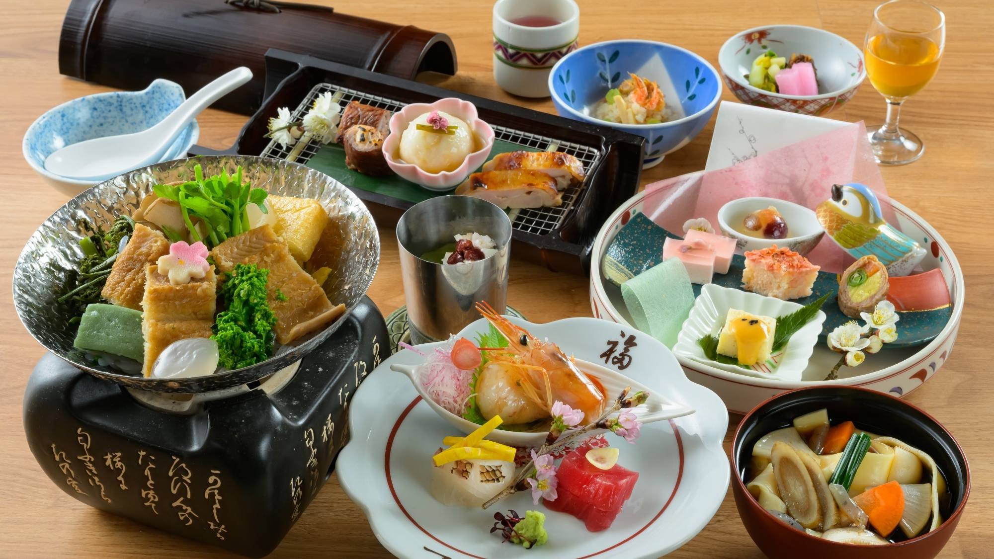 春のことほぎ膳より。旬の味覚、郷土の味覚をご賞味ください。