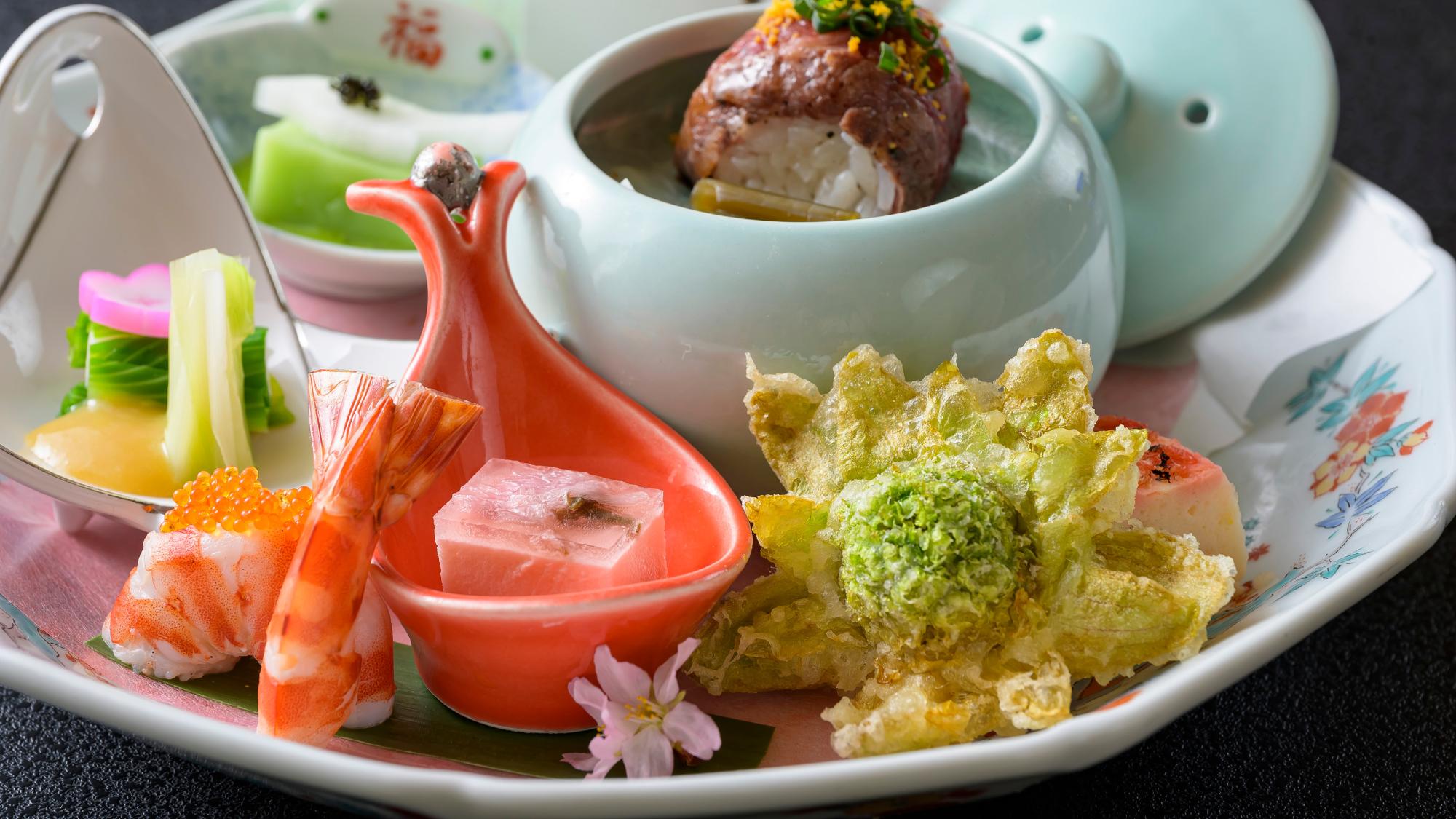 蕗の薹に海老、桜など所々に春を感じる福一のご夕食。春の万葉創作和会席より