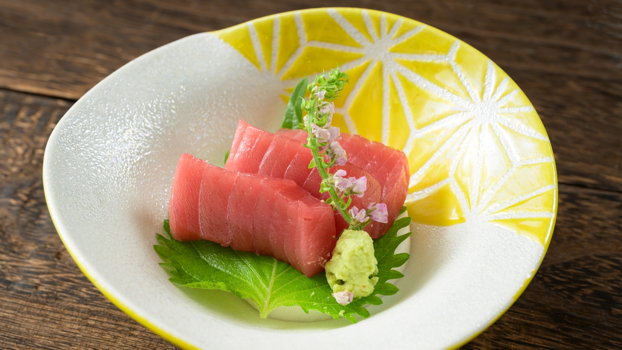 新鮮な鮪はお造りで。美味しさに心ほどける福一のお料理をどうぞ。