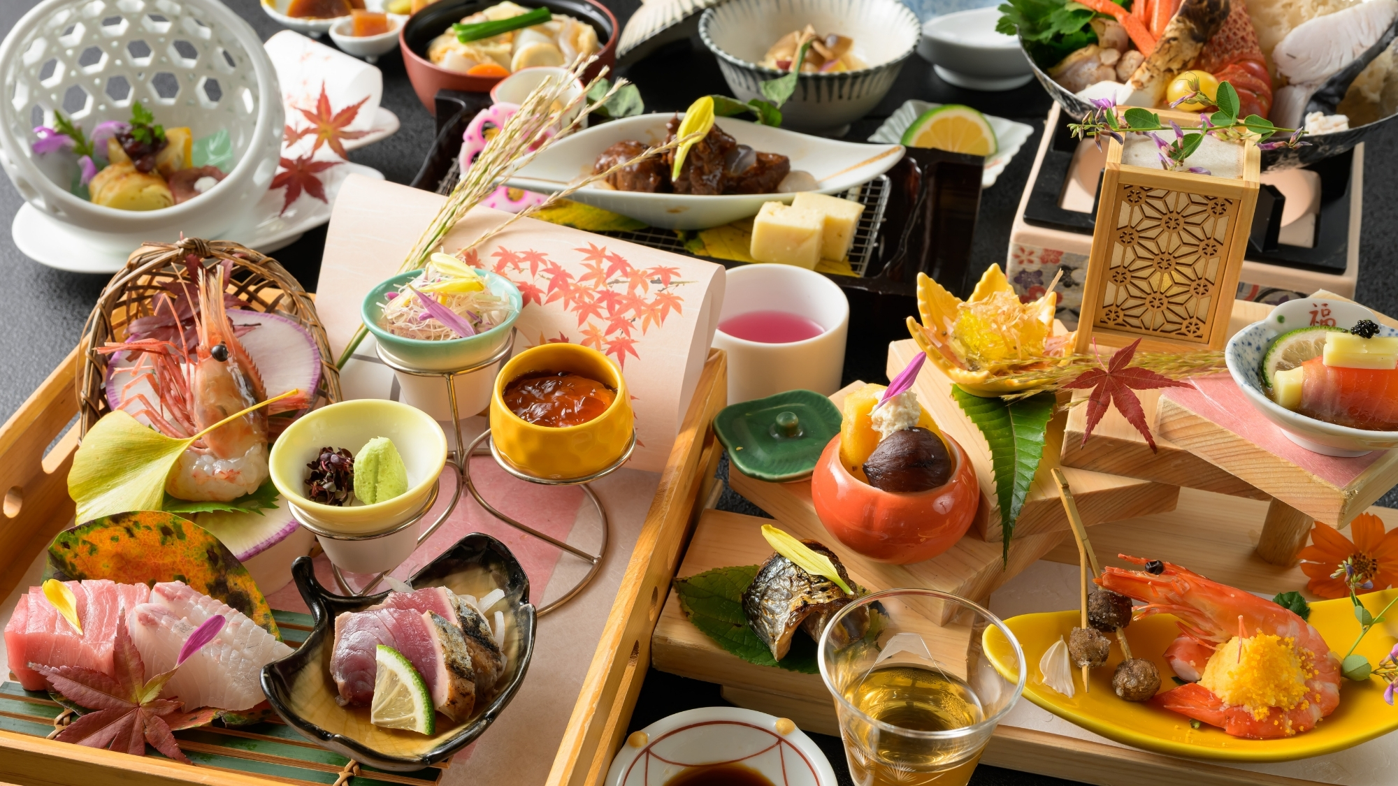 旬の食材を心ゆくまで。贅を尽くした心落ち着く和の献立。