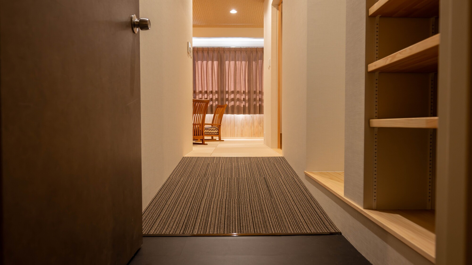 リニューアル和洋室【40平米】