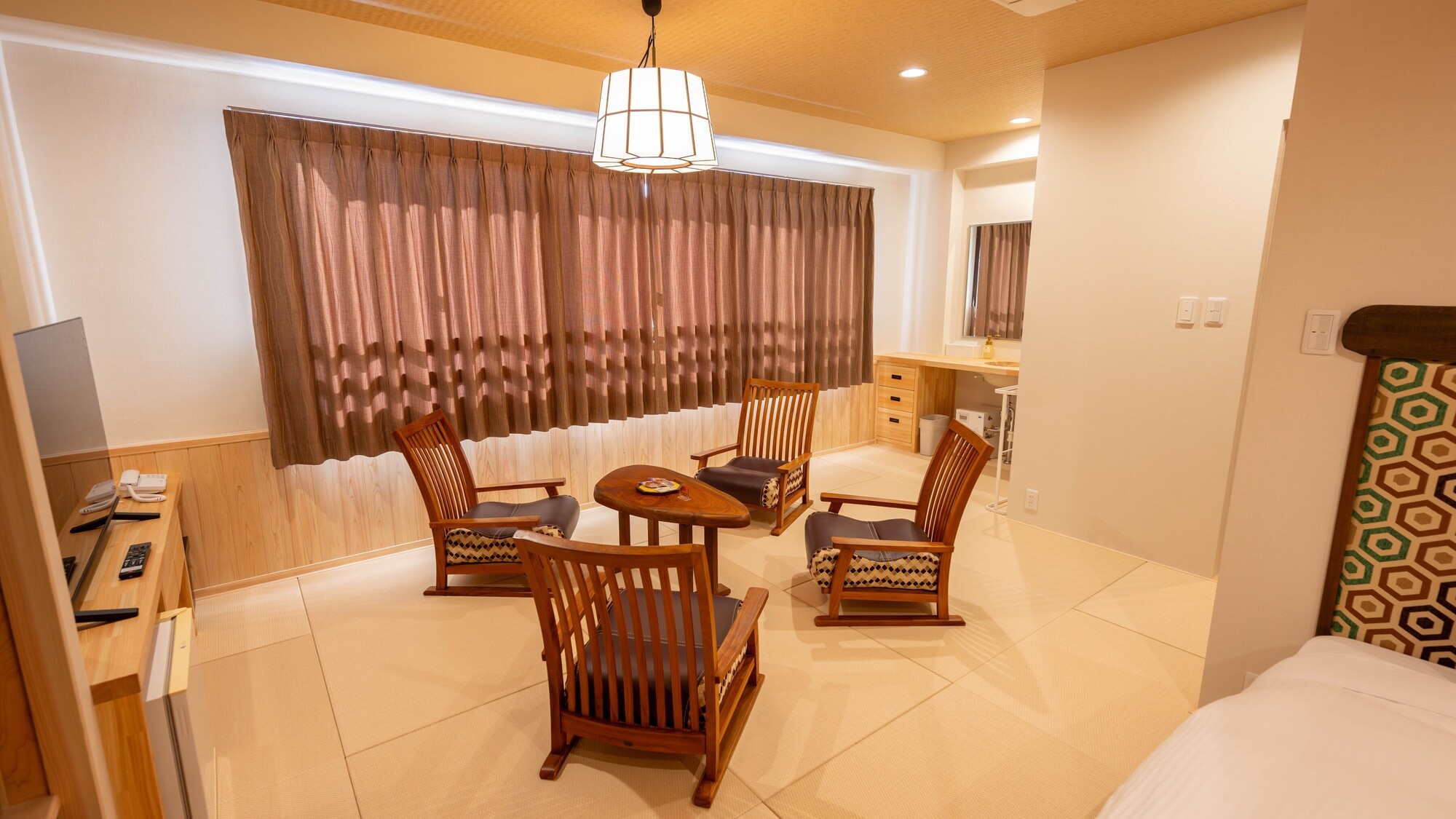 リニューアル和洋室【40平米】