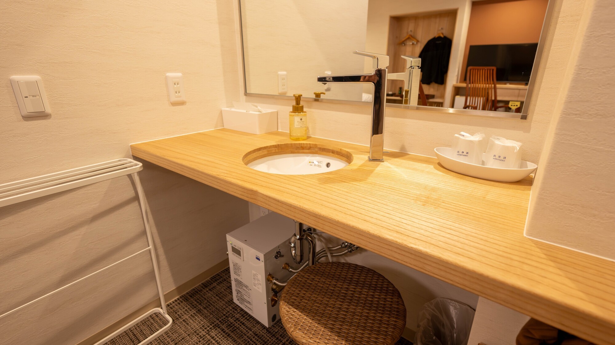 リニューアル洋室【40平米】