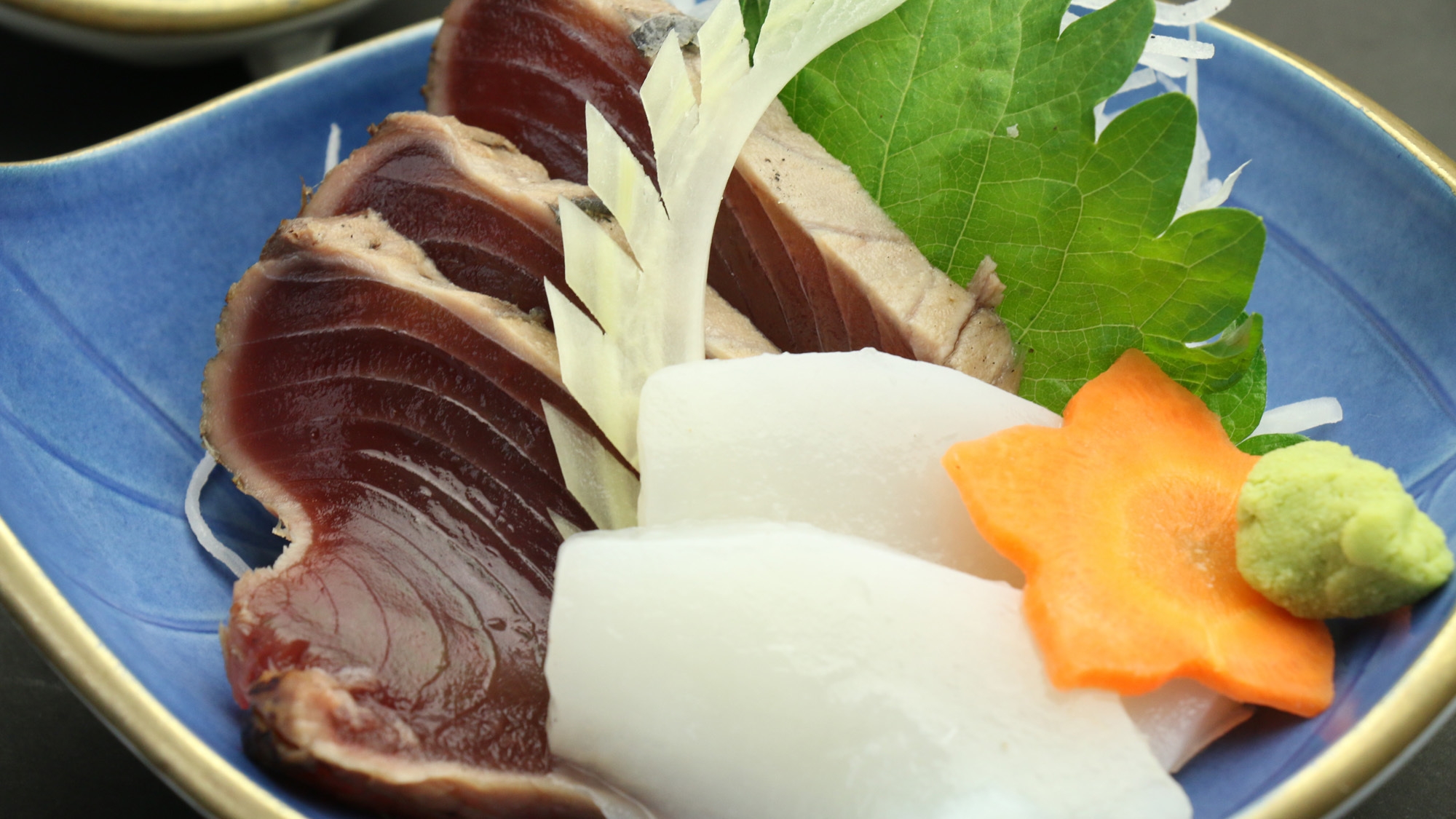 寒い冬こそ奄美で過ごす★奄美の魚介と鹿児島黒豚のちゃんこ鍋を召し上がれ〜♪