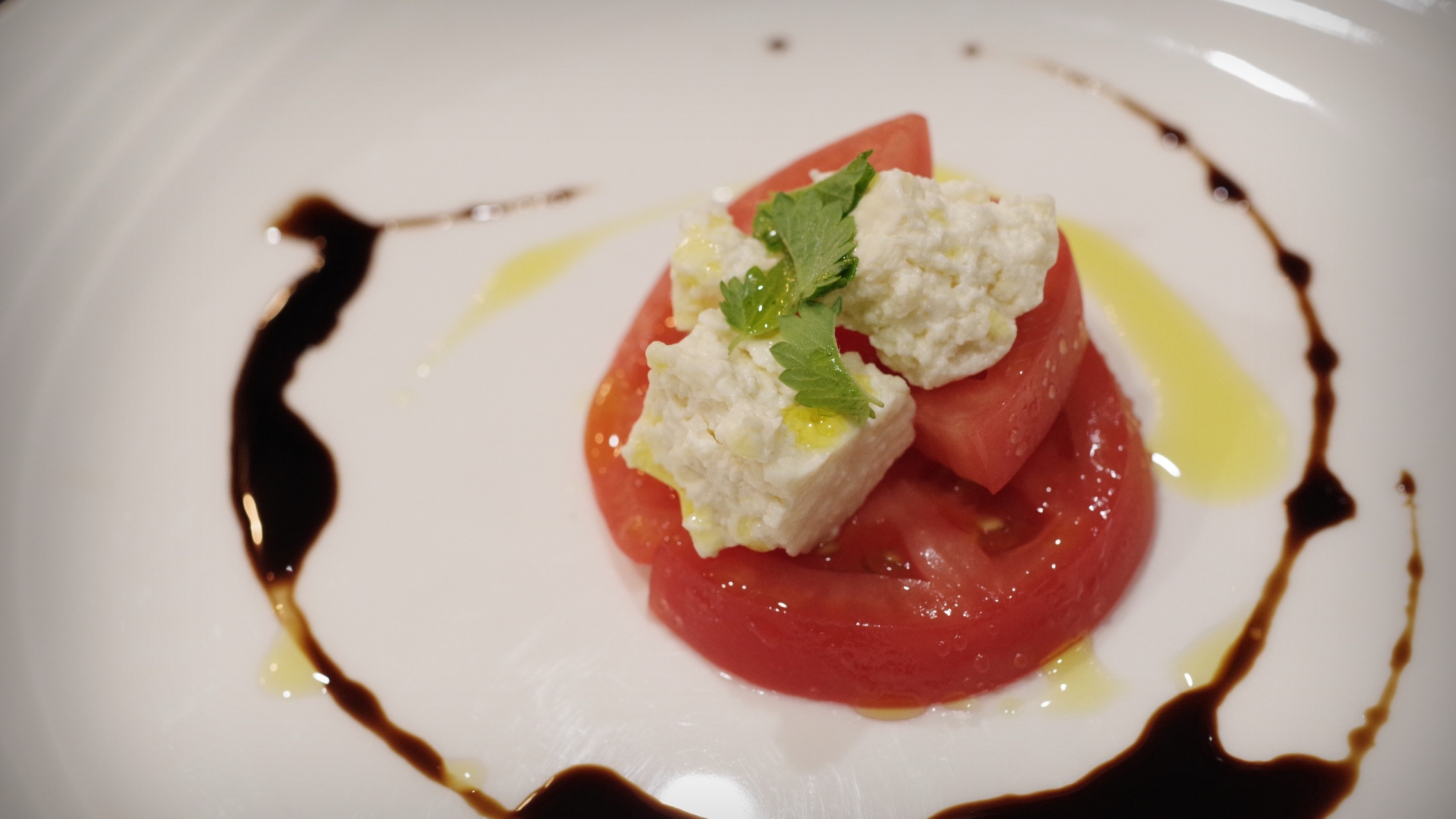 森の傍の小さな宿の天然温泉とフルコースディナー♪ {全６皿コースディナー}