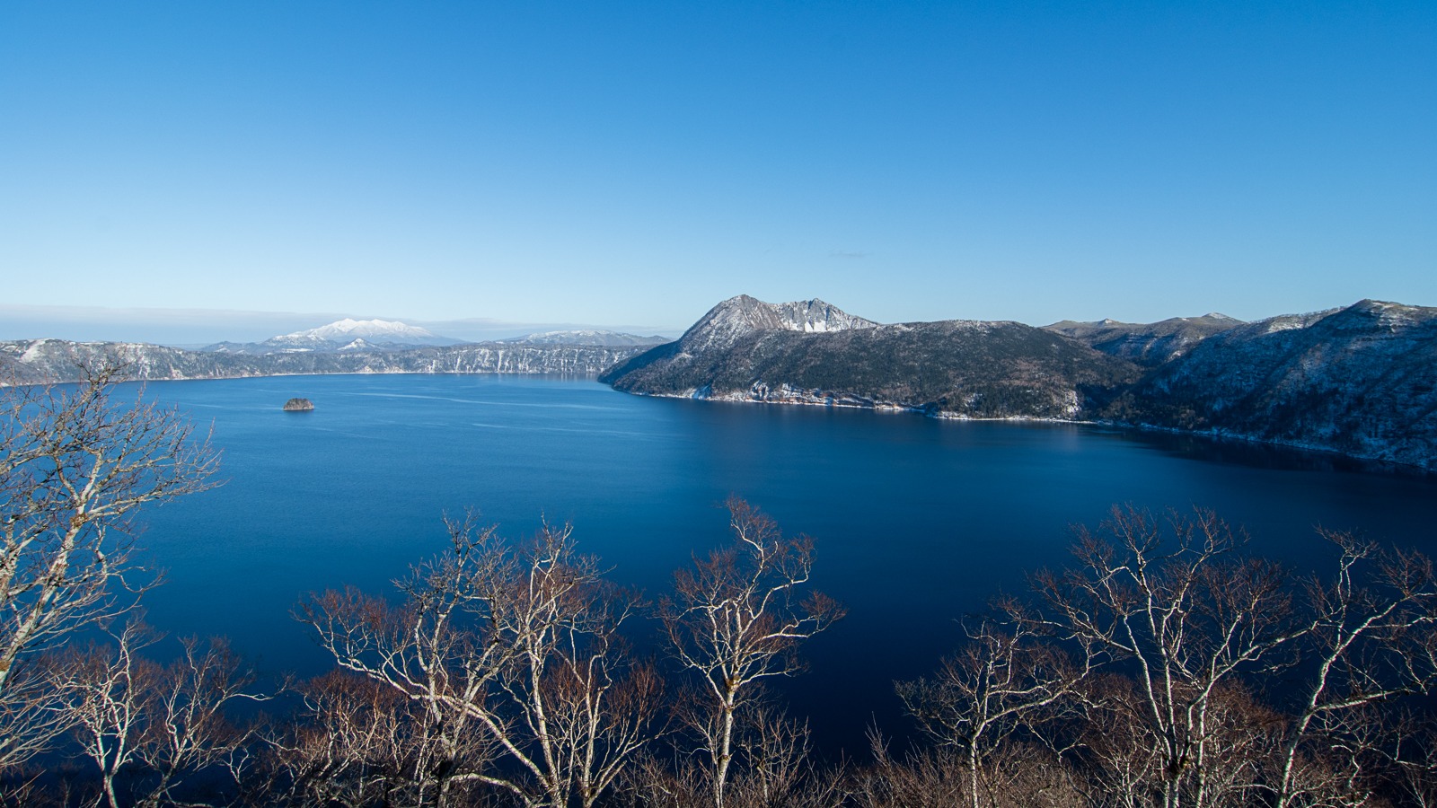 冬の摩周湖
