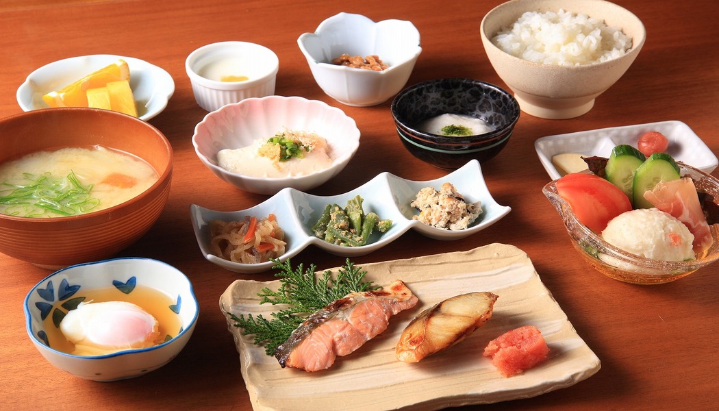 「地産地消の和朝食」