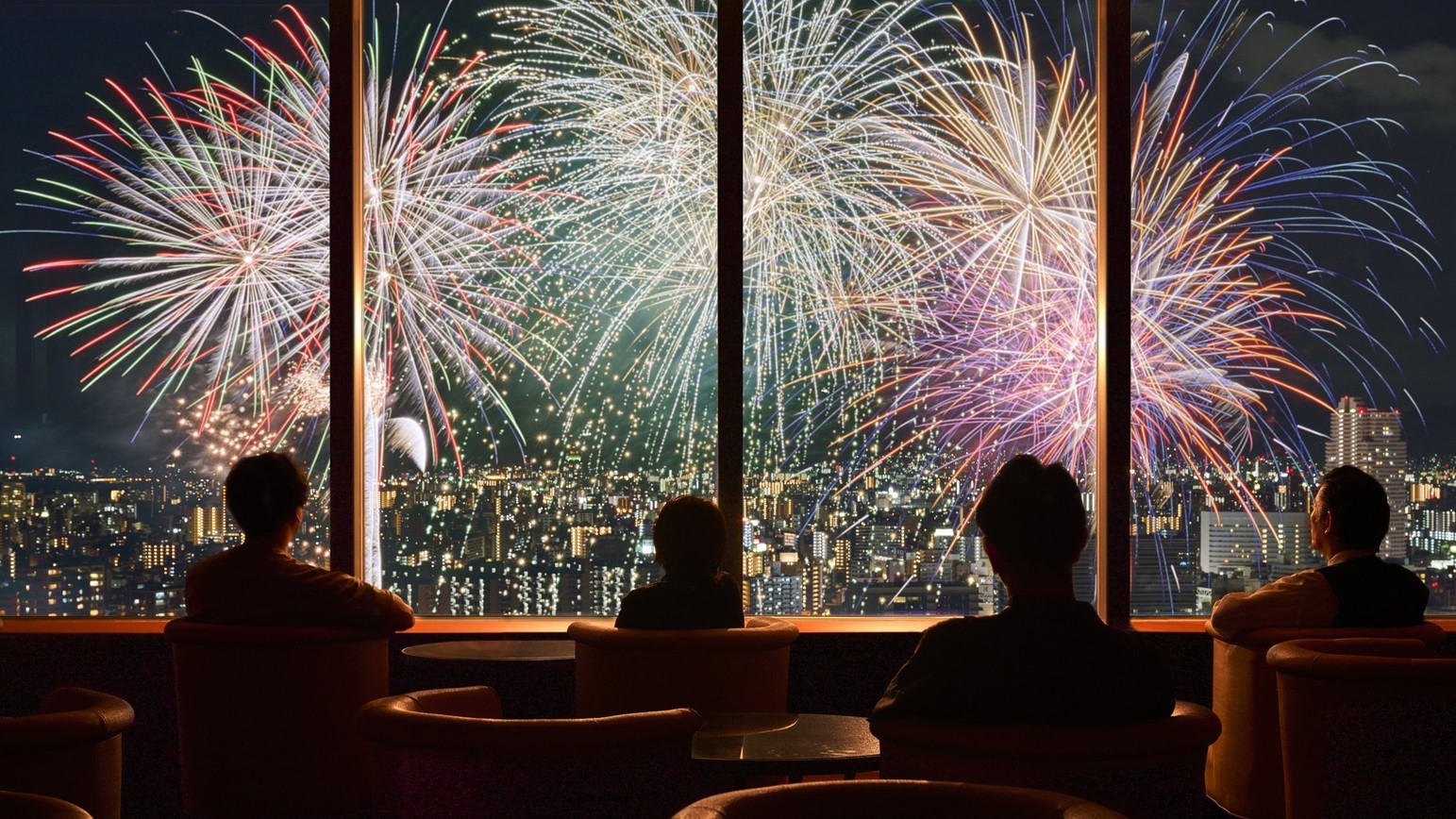 【7月25日16時以降チェックイン可能】23階ラウンジから天神祭奉納花火観賞＆ステイ【朝食付き】