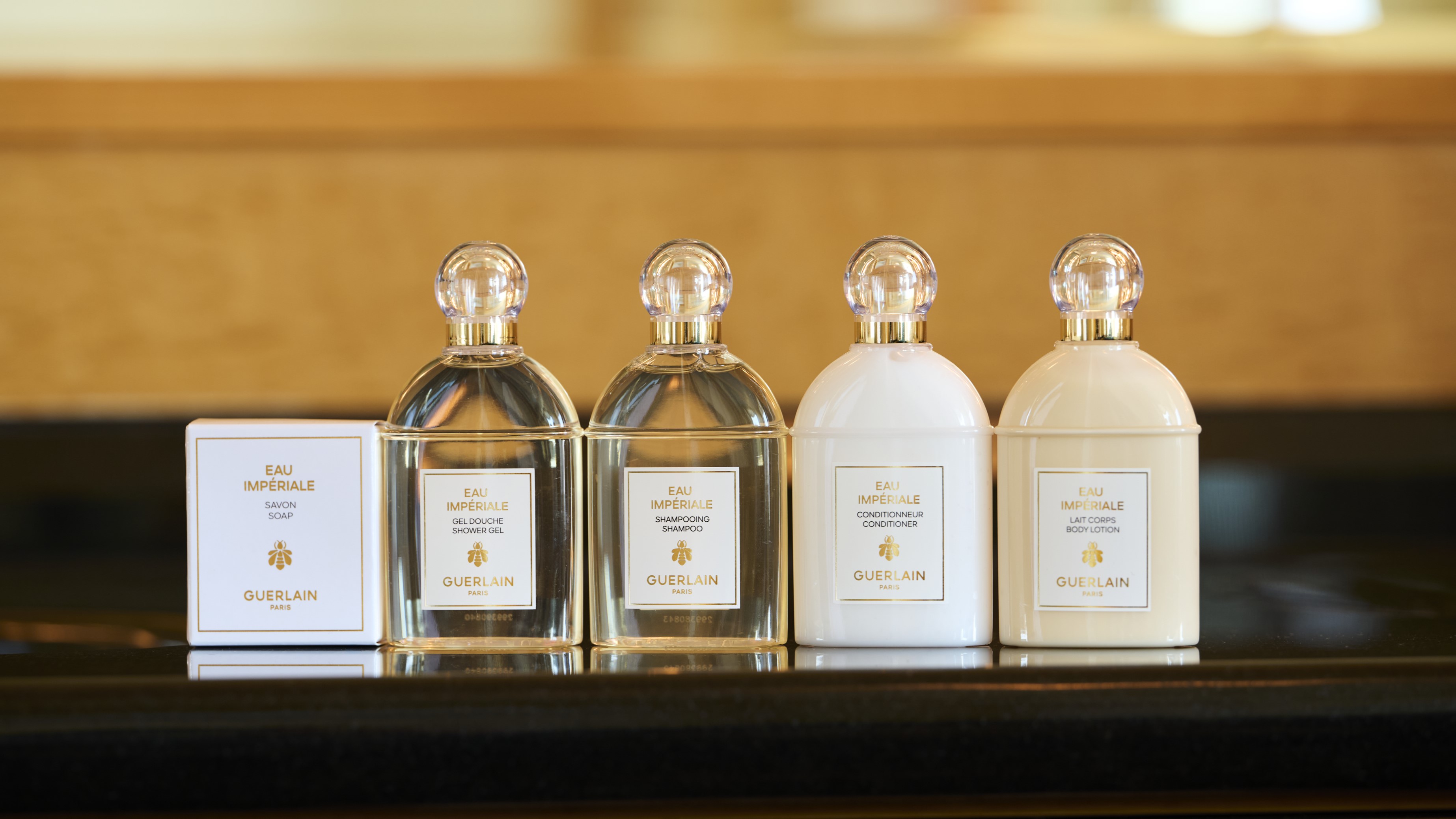 スイートルームには「ゲラン」アメニティをご用意