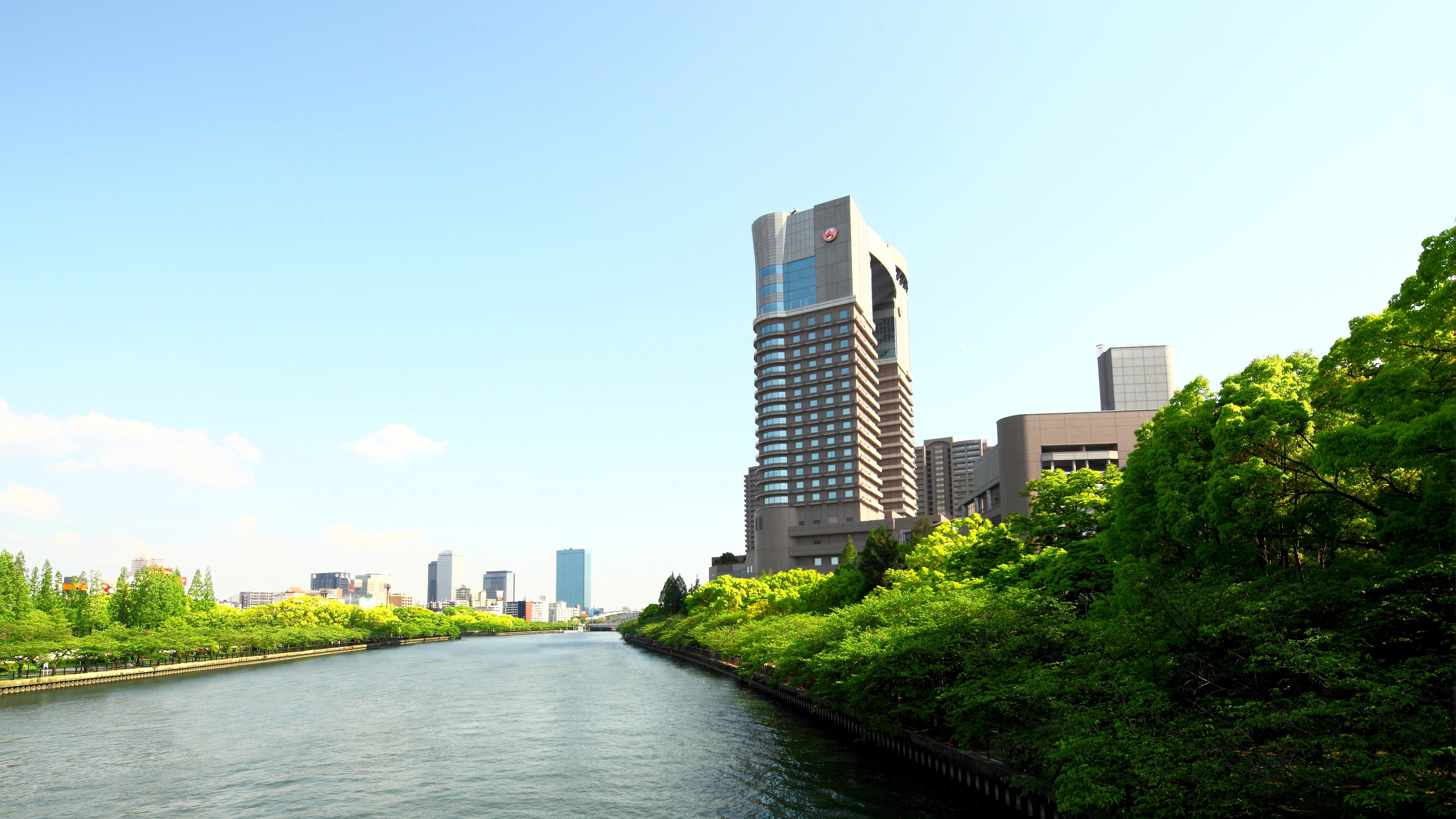 帝国ホテル大阪(外観)