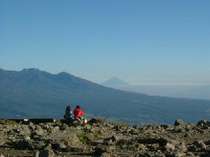 車山山頂より富士山を望む