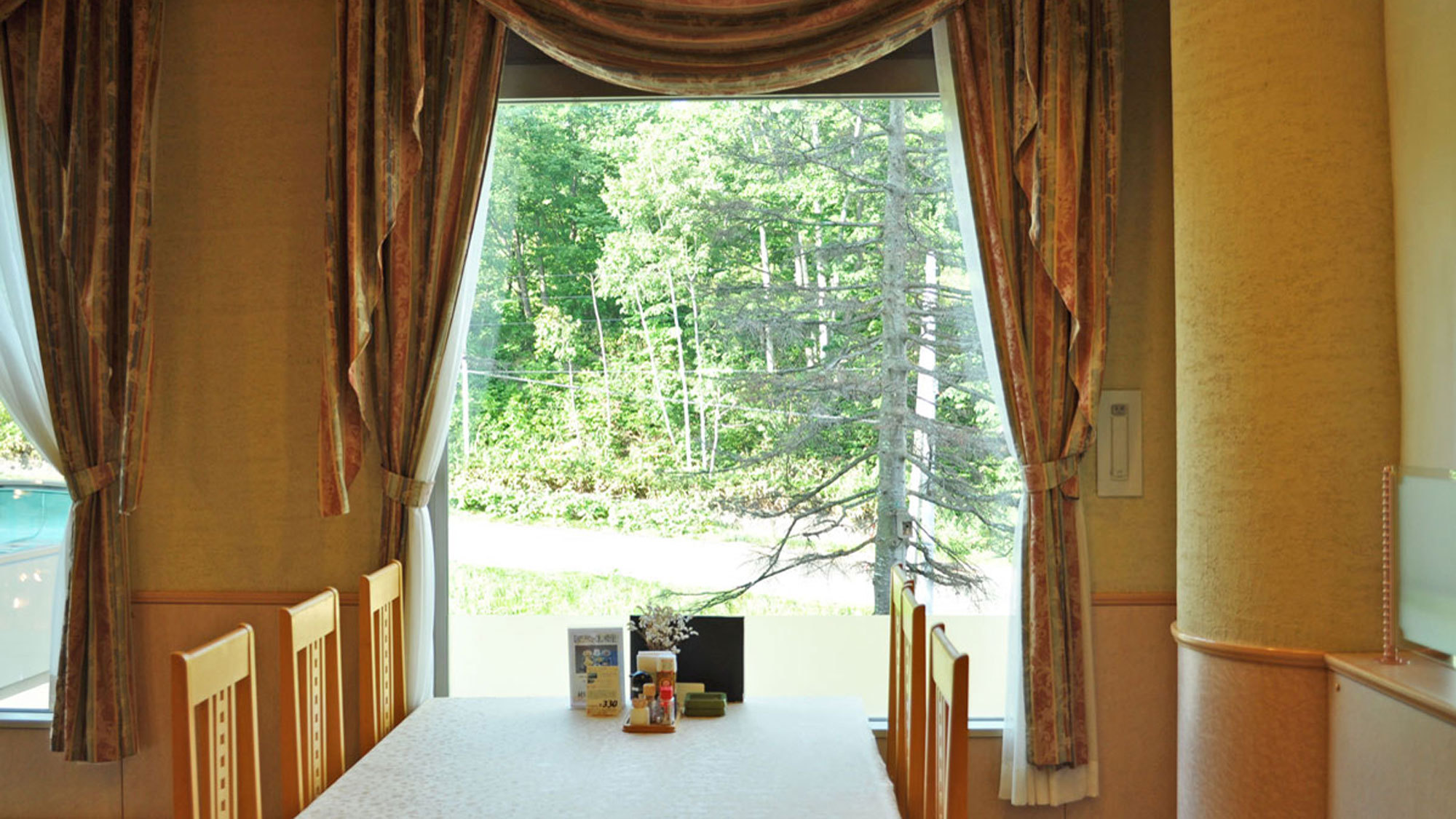 お得な春旅プラン（朝食付）