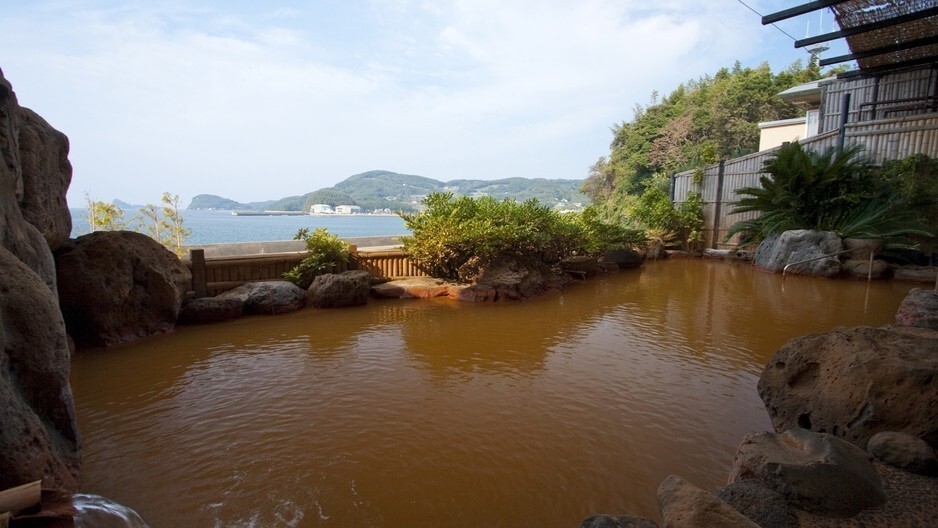 【湯ノ本温泉】1500年以上の歴史がある壱岐唯一の天然温泉で、鉄分を含んだ赤褐色の温泉が特徴♪